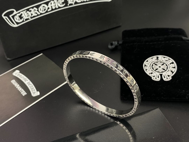Ch*0me He**ts bracelets